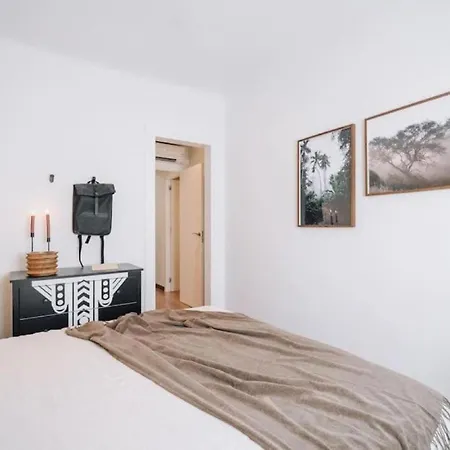 Bolia - 2 Bedroom And Terrace In Eixample Esquerra Διαμέρισμα
