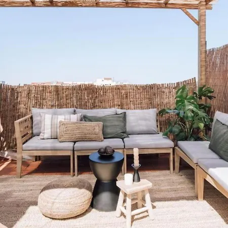 Apartament Bolia - 2 Bedroom And Terrace In Eixample Esquerra