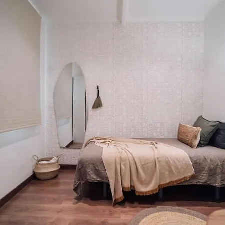 Apartament Bolia - 2 Bedroom And Terrace In Eixample Esquerra Barcelona