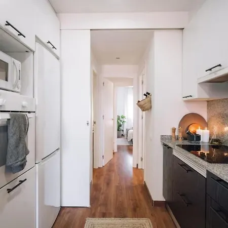 Appartamento Bolia - 2 Bedrooms In Eixample Esquerra Barcellona